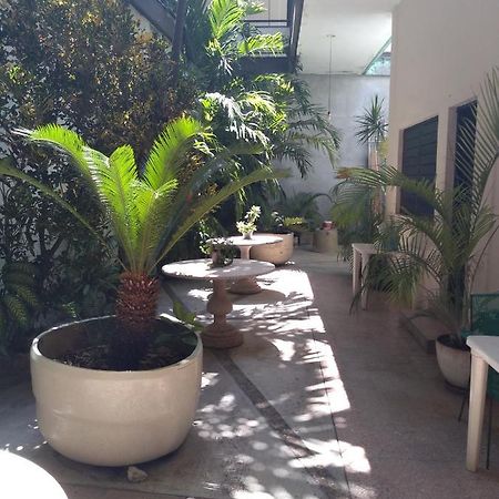 Hotel Colimense 아카풀코 외부 사진